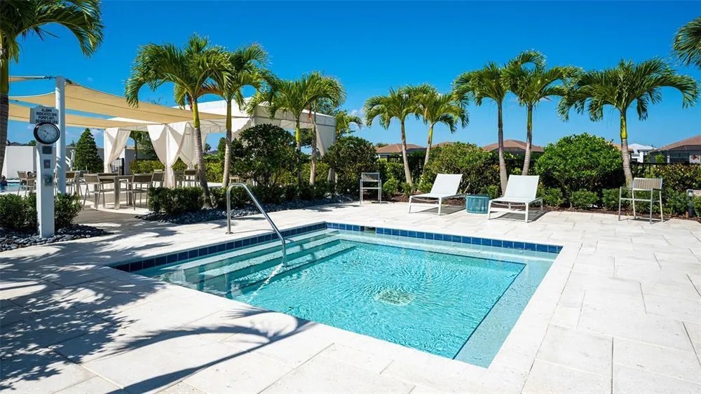 5018 Surfside Circle, Lakewood Ranch, FL 34211