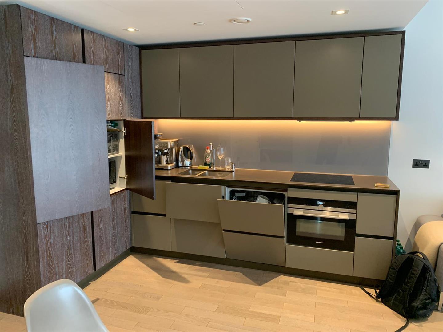 Faraday House, London Image 3