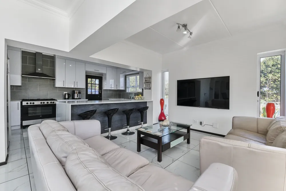 South Africa, Gauteng, Eagle Canyon Golf Estate, Eagle Canyon Boulevard, 741