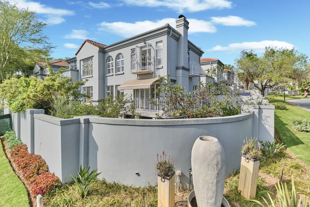 South Africa, Gauteng, Eagle Canyon Golf Estate, Eagle Canyon Boulevard, 741