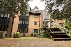 177 Hagden Lane, Watford