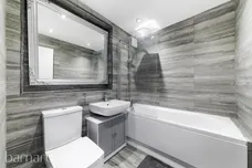 Radnor Close, MITCHAM