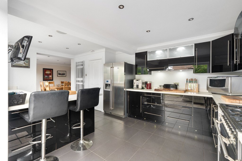 Woolslope Road, West Moors, Ferndown, BH22 Image 6