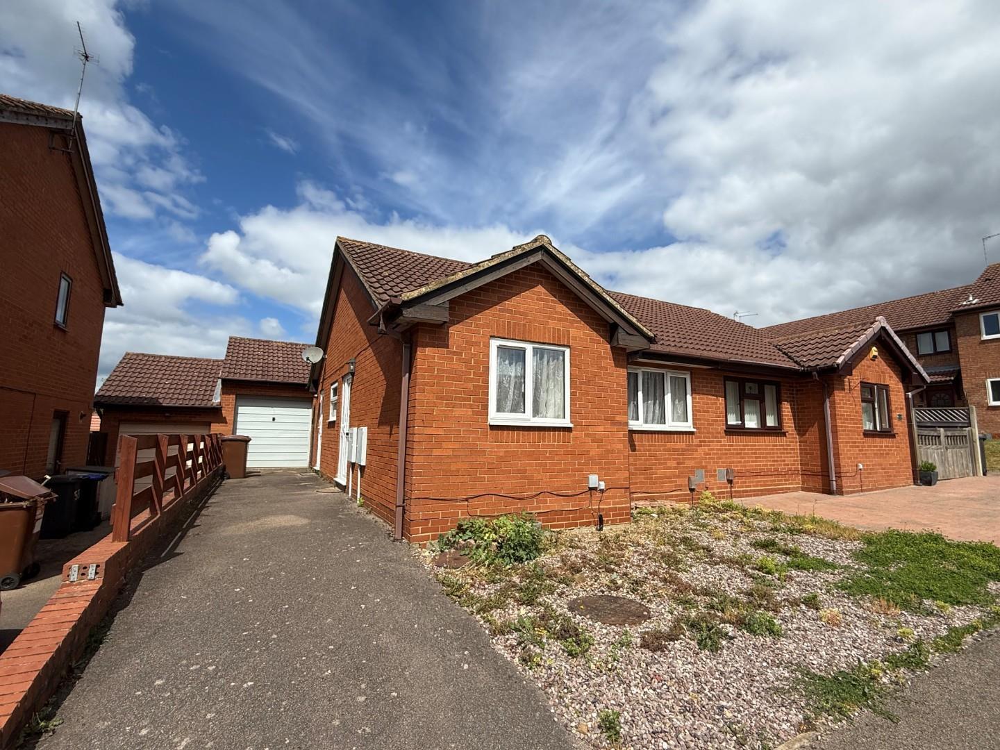 Hedgeway, East Hunsbury, Northampton Image 1