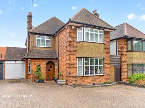 Friern Barnet Lane, Londonphoto