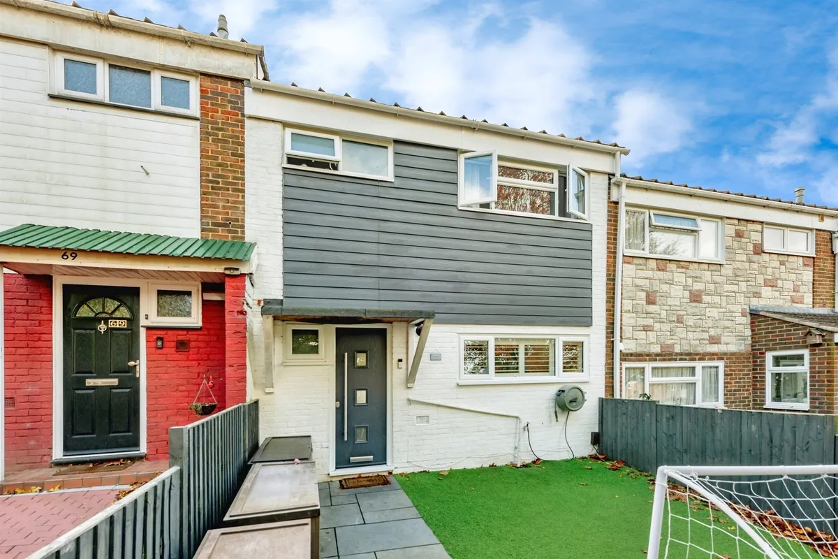 Seaford Road, Crawley