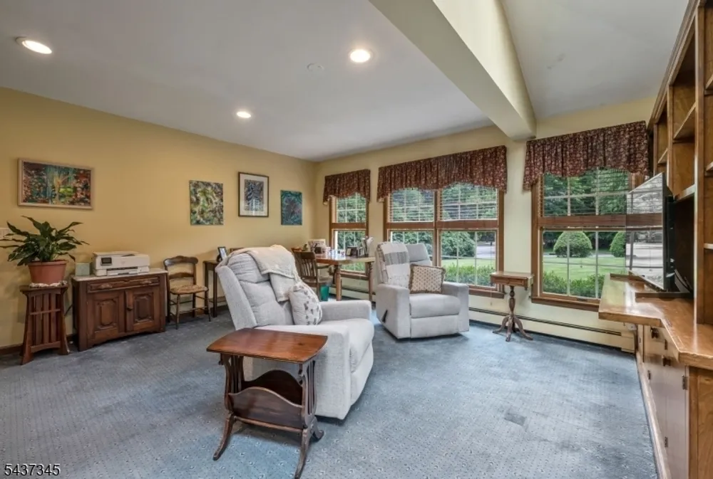 457 Russell Ave, Bergen, Wyckoff Township, NJ 07481