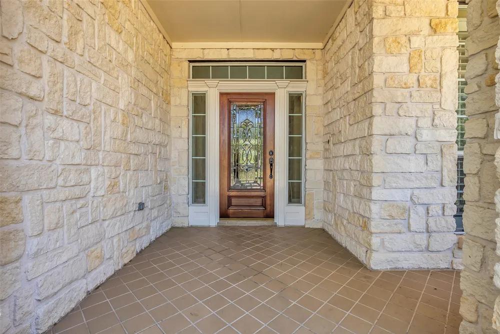 15935 Lake Loop Dr, Cypress, TX 77433