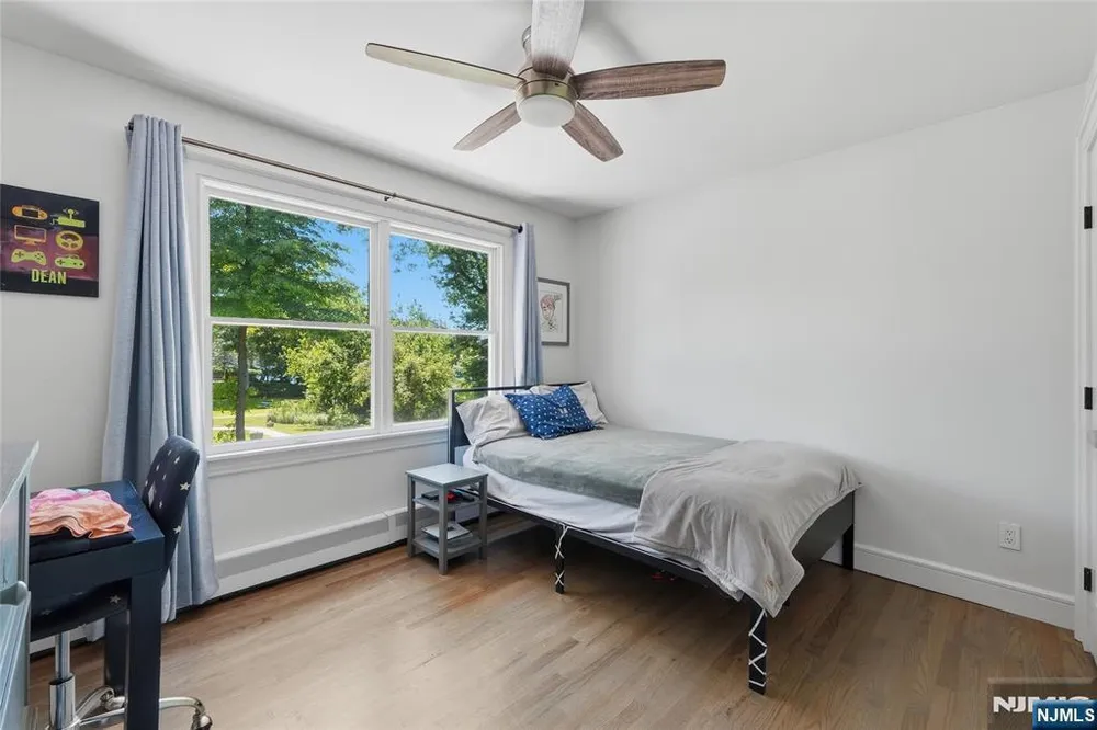 2430 Cleveland Ave, Washington, NJ 07676
