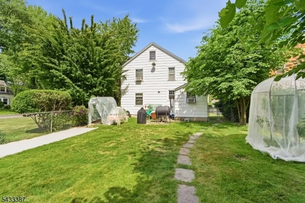 128 Meisel Ave, Springfield, NJ 07081