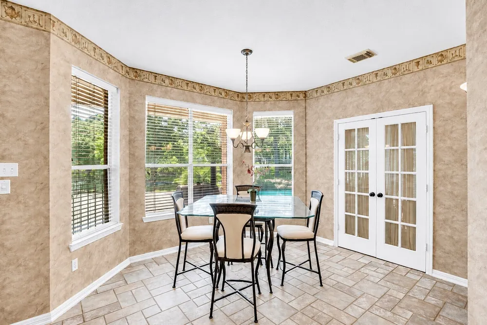 15935 Lake Loop Dr, Cypress, TX 77433