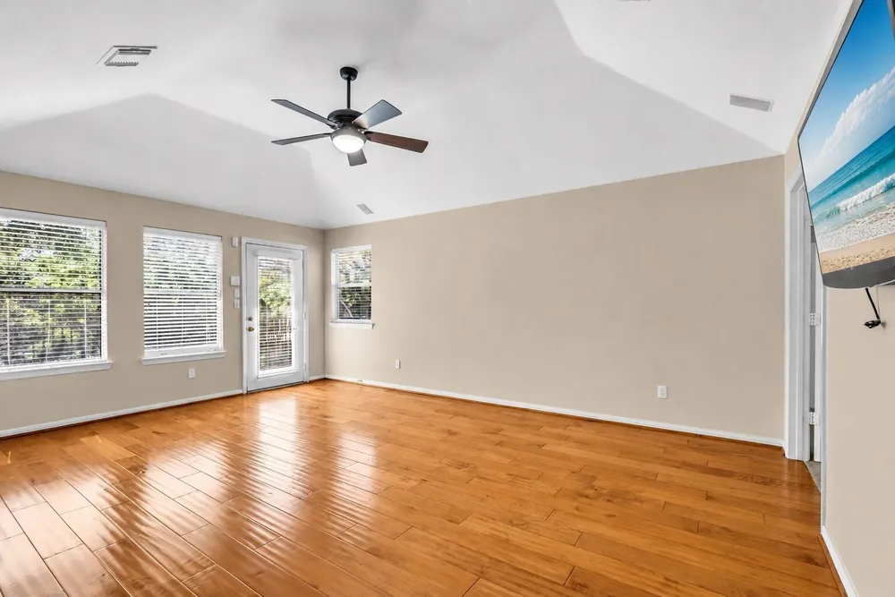 15935 Lake Loop Dr, Cypress, TX 77433