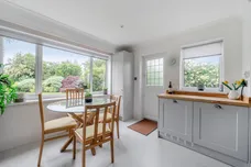 Latchmoor Way, Gerrards Cross, SL9 photo 9