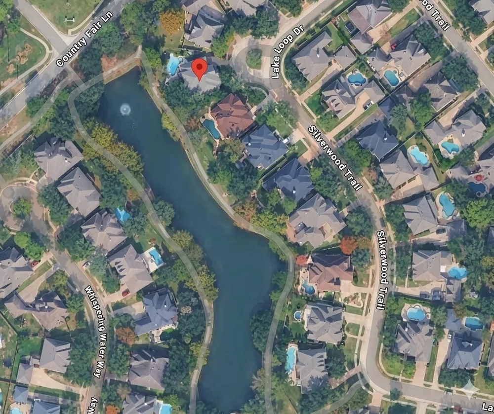 15935 Lake Loop Dr, Cypress, TX 77433