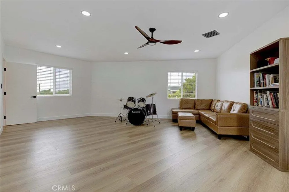 400 Hay St, Montebello, CA 90640