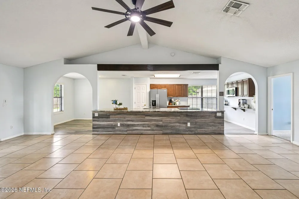 2482 Glow Wood Ct, Middleburg, FL 32068