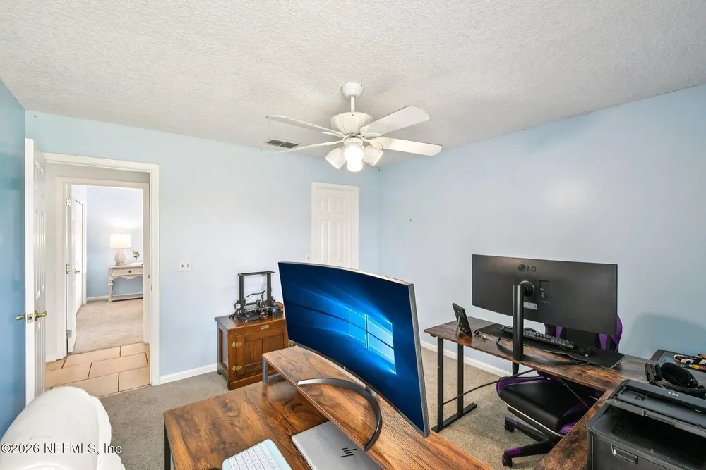 2482 Glow Wood Ct, Middleburg, FL 32068