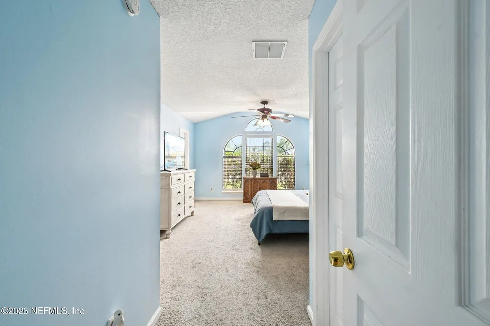 2482 Glow Wood Ct, Middleburg, FL 32068