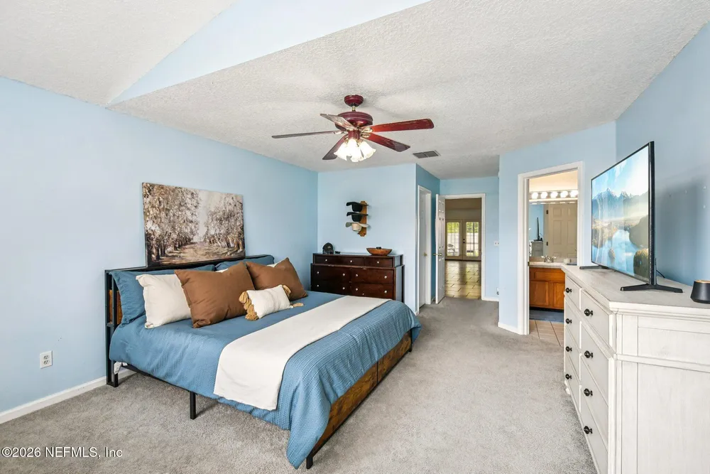 2482 Glow Wood Ct, Middleburg, FL 32068