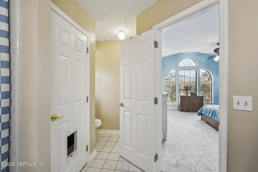 2482 Glow Wood Ct, Middleburg, FL 32068