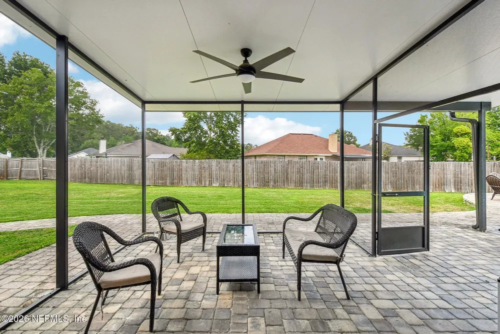 2482 Glow Wood Ct, Middleburg, FL 32068