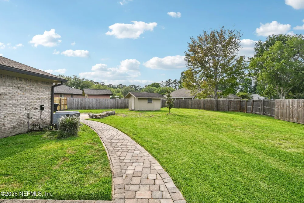 2482 Glow Wood Ct, Middleburg, FL 32068