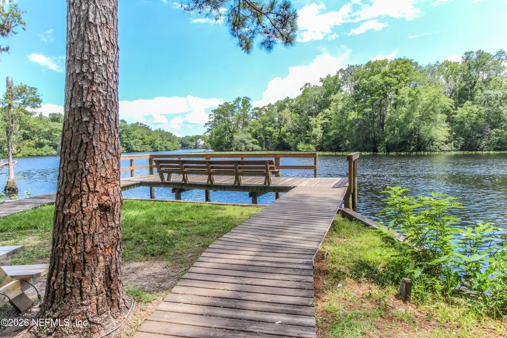 2482 Glow Wood Ct, Middleburg, FL 32068