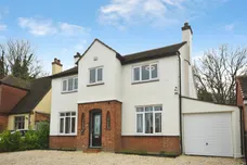 London Road, Brentwood
