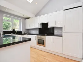 Woodroffe Close, Chelmer Village, Chelmsford thumb 2