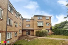 Oakhill Road, PURFLEET-ON-THAMES