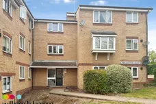 Oakhill Road, PURFLEET-ON-THAMES