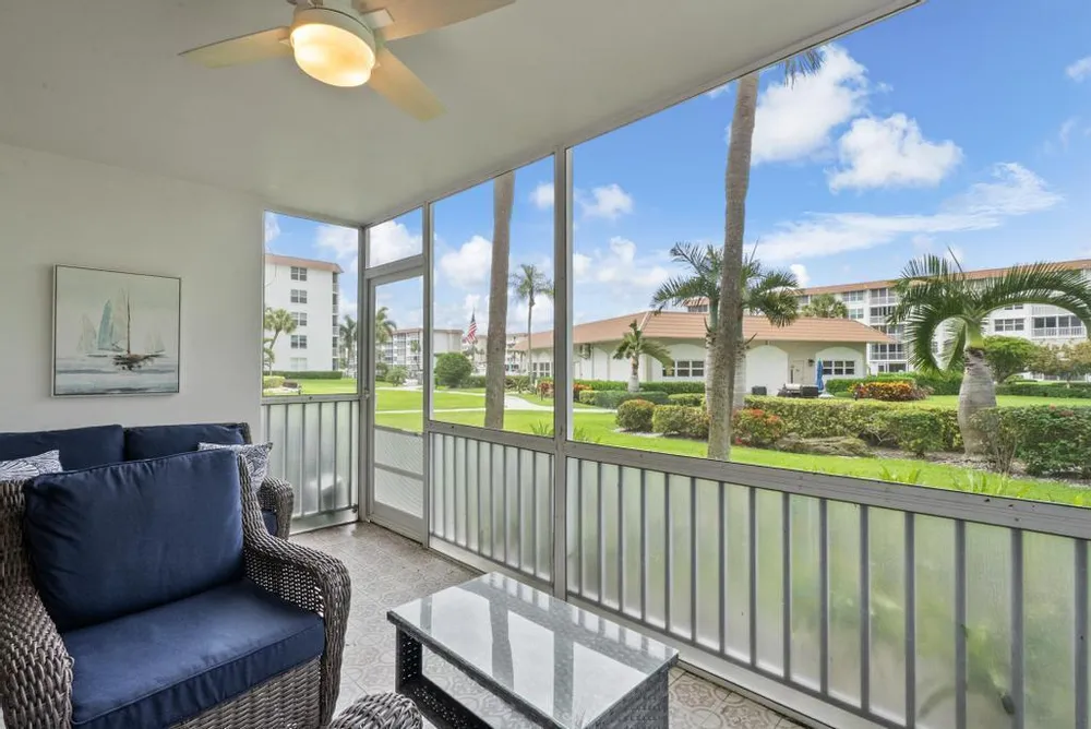 2717 Florida Blvd, Delray Beach, FL 33483