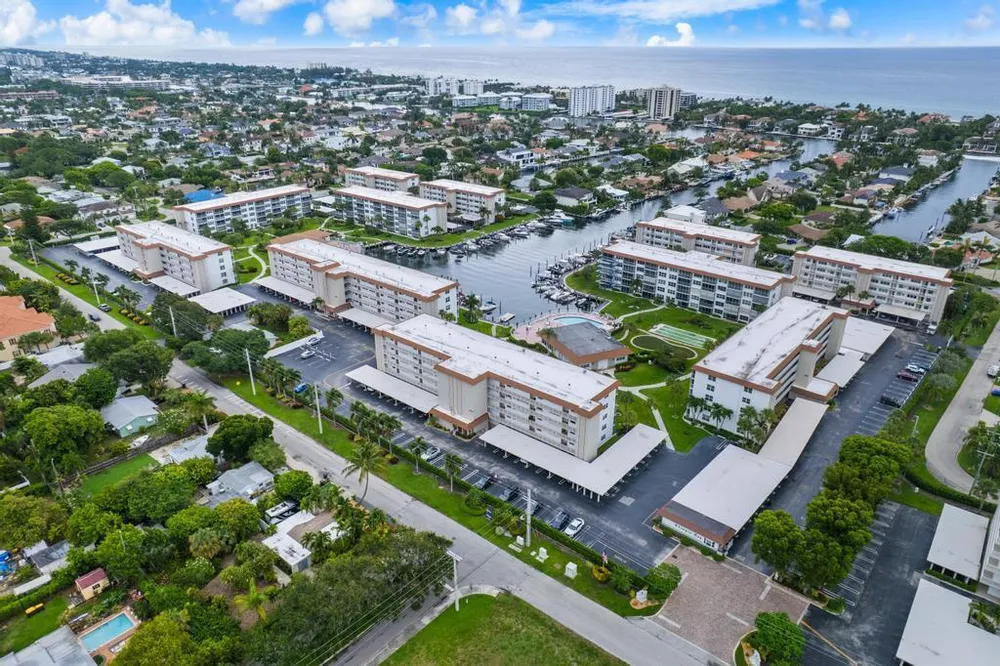 2717 Florida Blvd, Delray Beach, FL 33483