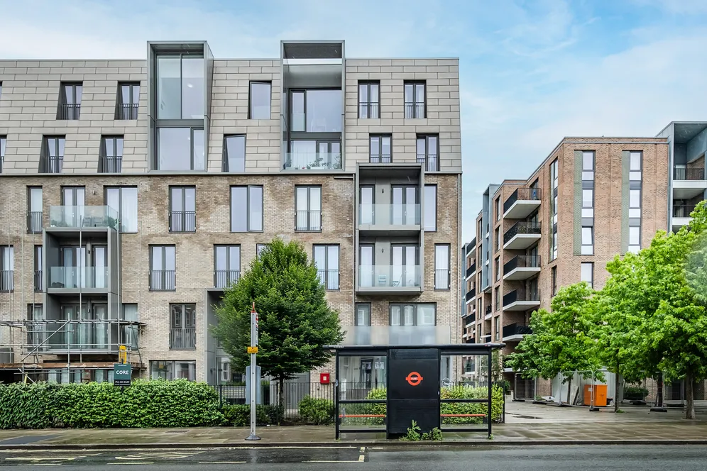 Kilburn Park Road, London, NW6 photo 20