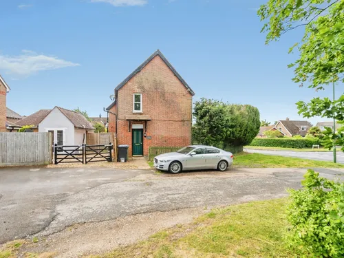 Westergate Street, Westergate, Chichesterphoto
