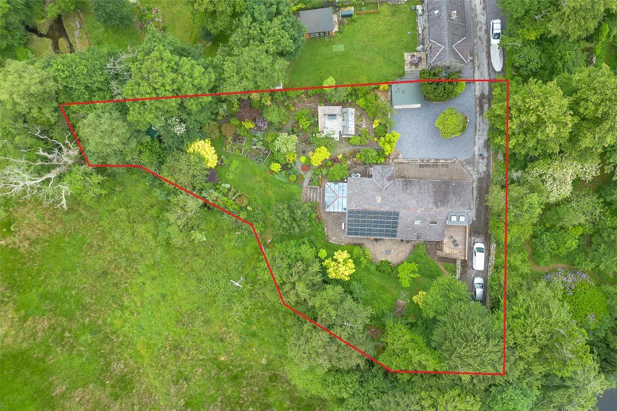 Llanrug, Caernarfon, Gwynedd, LL55