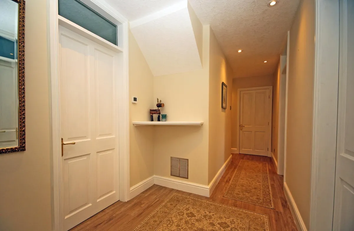 Llanrug, Caernarfon, Gwynedd, LL55