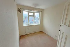 Holmstall Avenue, EDGWARE