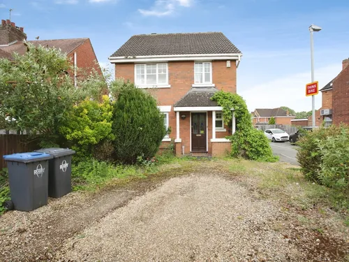 Deacon Close, Rugbyphoto