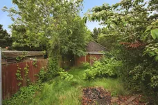 Deacon Close, Rugby