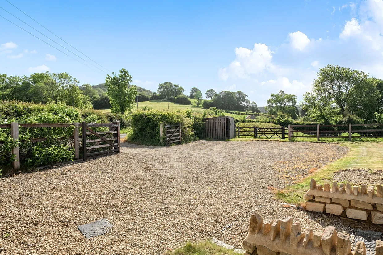 Daisy Lane, Wotton-Under-Edge, GL12 photo 23