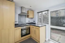 Lipson Avenue, Plymouth