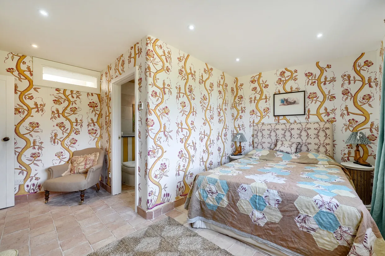 Daisy Lane, Wotton-Under-Edge, GL12 photo 6