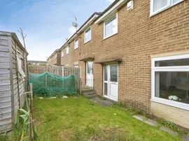 Greenlea Avenue, Yeadon, Leeds photo