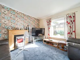 Greenlea Avenue, Yeadon, Leeds thumb 3