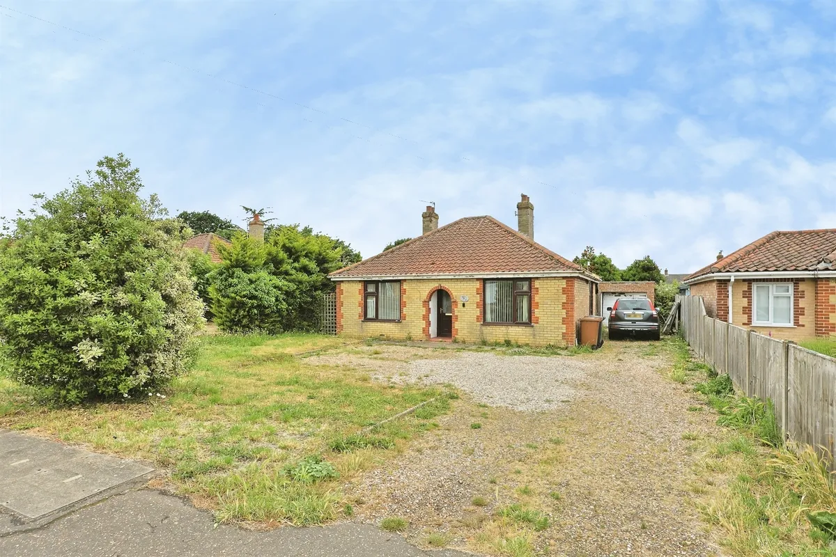 Shipdham Road, Dereham