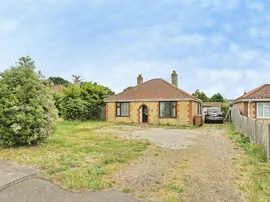 Shipdham Road, Dereham photo