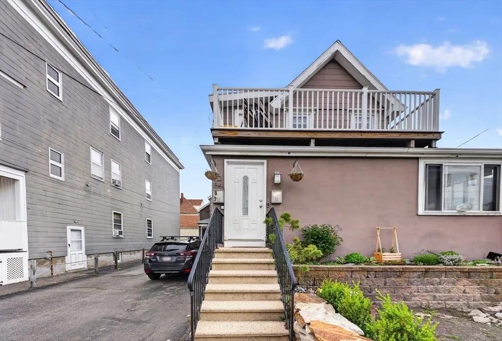 52 Trident Ave, Winthrop, MA 02152