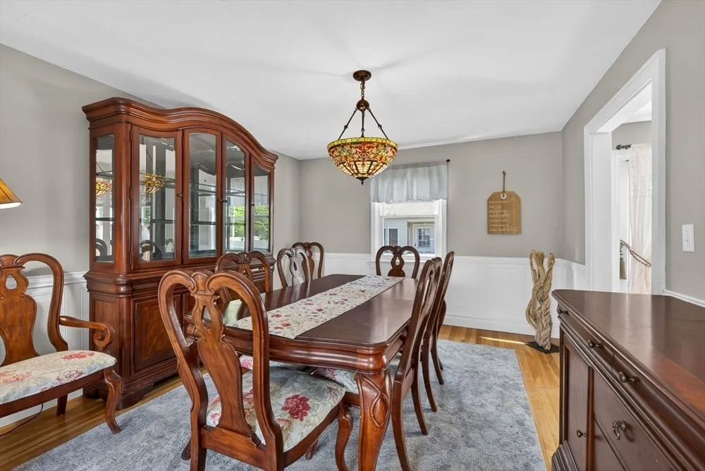 143 Morton St, Winthrop, MA 02152