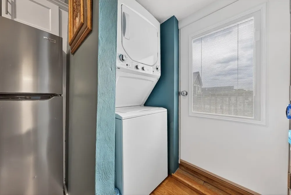 52 Trident Ave, Winthrop, MA 02152
